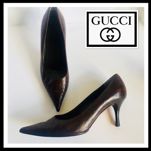 Gucci Shoes - 🎉HP🎉 Gucci GG LOGO Heels Pumps Brown Leather